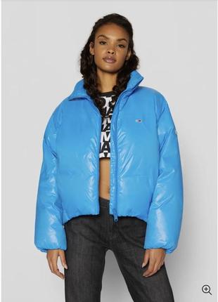 Курточка блакитна tommy hilfiger