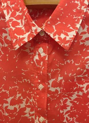 Дуже красива та стильна брендова блузка..100% котон.