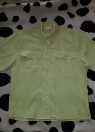 Стильная натуральная салатовая льняная прямая рубашка с накладными карманами в составе лён и котон