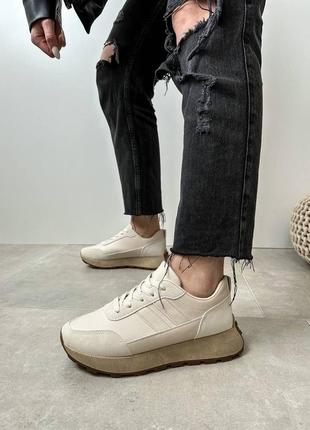 Женские весна/лето/осень бежевые кроссовки на шнурках. демисезонные женские кожаные кроссы