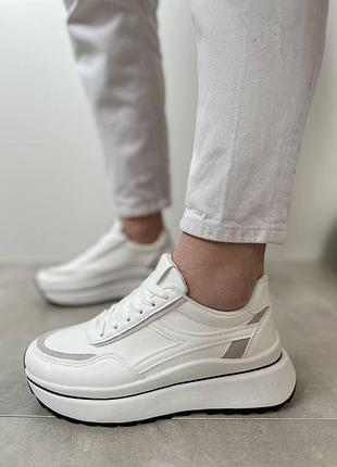 Женские весна/лето/осень белые кроссовки на шнурках. демисезонные женские кожаные кроссы