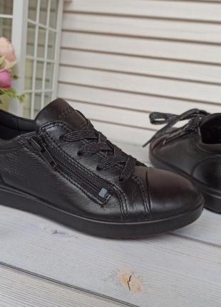 Новые кожаные кроссовки сникерсы ecco elli