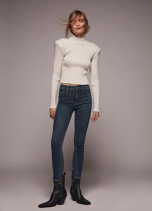 Zara свитер с подплечниками