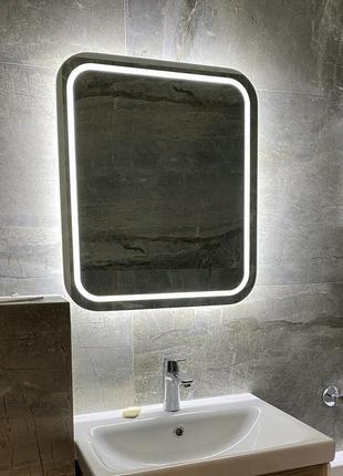 Зеркало с подсветкой в ванную комнату 600х800 мм