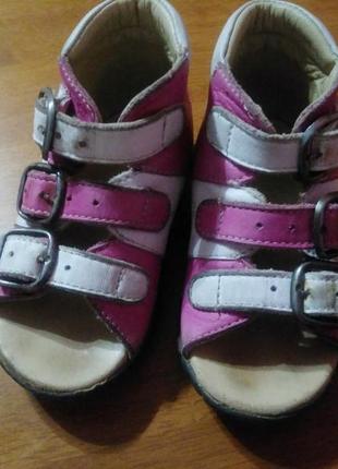 Дитячі  ортопедичні босоніжки /ортопедическая обувь /кожа /шкіра