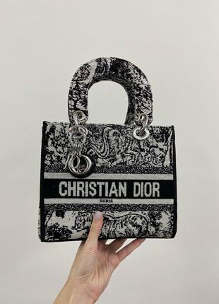 Сумка в стиле dior3 фото