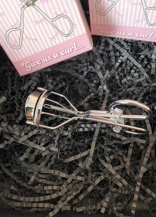 Щипці для вій vintage cosmetics eyelash curler керхер4 фото