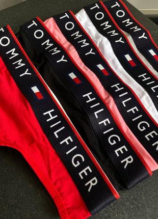 Женский набор стринг tommy hilfiger 5 шт + коробка4 фото