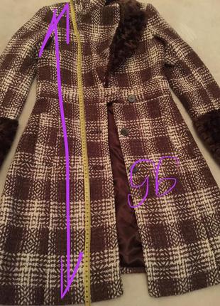 Пальто в клетку бежево-коричневая s/м, смотрит замеры на фото4 фото