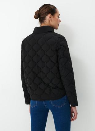 Трендовая стильная укроченная куртка стеганная в стиле zara mohito3 фото