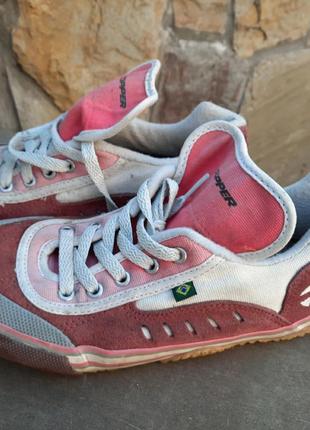 Женские кроссовки topper.