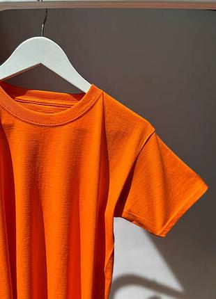 Помаранчева фудболка унісекс🧡