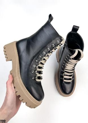Кожаные ботинки деми на байке натуральная кожа весна осень берцы черные бежевая подошва1 фото