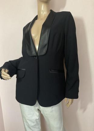 Ошатний чорний жакет/xl/ brend yessica