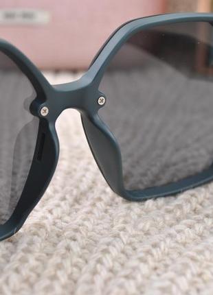 Фирменные солнцезащитные  очки  rita bradley polarized rb729 в матовой оправе4 фото