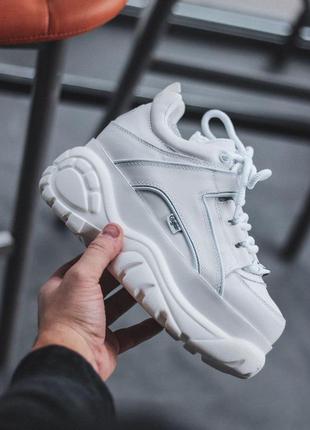 Шикарні жіночі кросівки на платформі buffalo london white 😍 (весна/ літо/ осінь)2 фото
