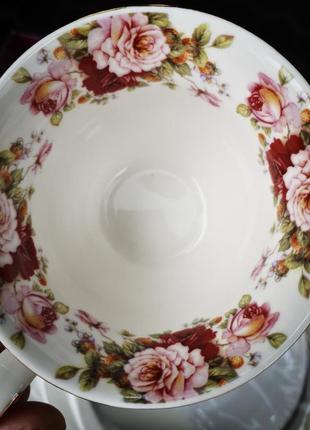 Сервиз чайный на 12 предметов