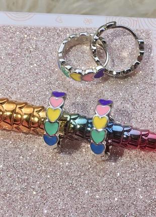 Сережки круглі кільця колечка маленькі мінімалістичні із сердечками під срібло дитячі різнобарвні різнокольорові кольорові 12 мм