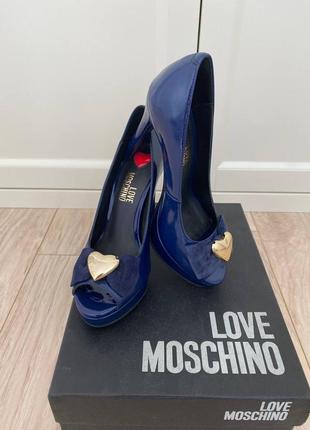 Босоніжки moschino нові