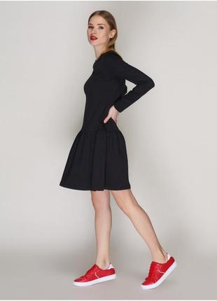 Сукня з розкльошеною спідницею нове