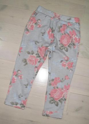 Спортивні штани в квітковий принт george 3-4 р