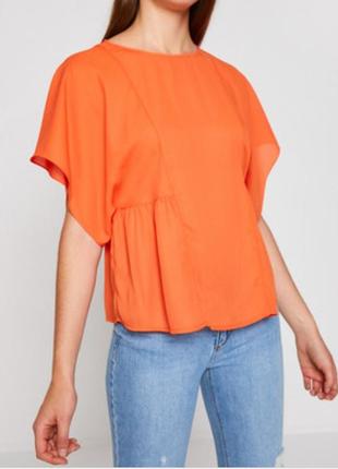 Новая фирменная блуза морковного оранжевого цвета