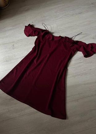 Коктейльное платье от boohoo, размер 12