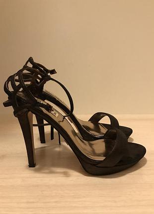 Босоніжки badgley mischka 38 розмір