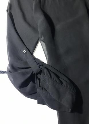 Черная полупрозрачная блуза с кружевом3 фото
