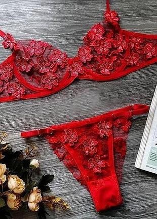 Красива якісна жіноча спідня білизна