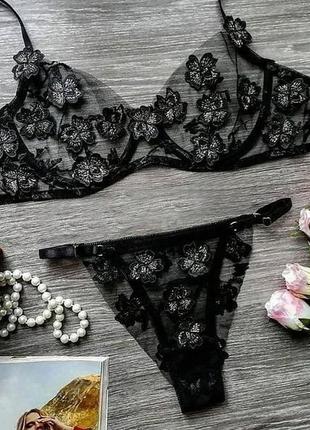 Красива якісна жіноча спідня білизна