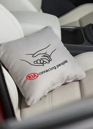 Подушки в авто с логотипом  "kia connecting people" флок подарок автомобилисту разные цвета1 фото