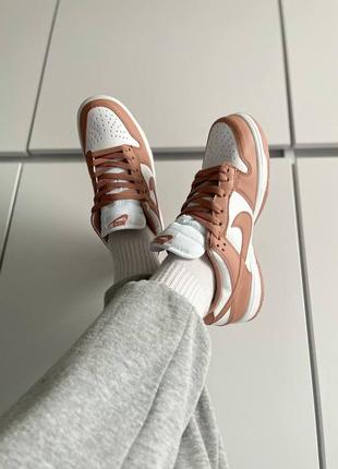 Кросівки nike dunk low "rose whisper"6 фото