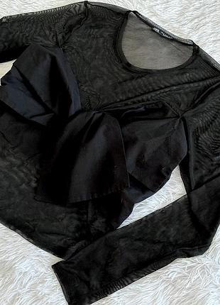 Трендовая черная рубашка zara в сеточку с бантом