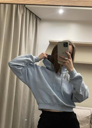 Худи н&amp;м голубое укороченное