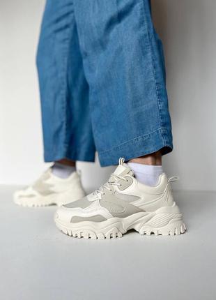 Жіночі кросівки 🤍