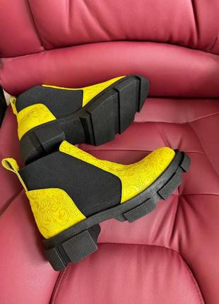 Эксклюзивные ботинки из натуральной итальянской кожи жёлтые8 фото
