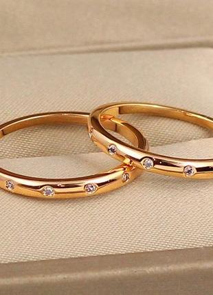 Кільце xuping jewelry тонке з п'ятьма фіанітами р 16 золотисте