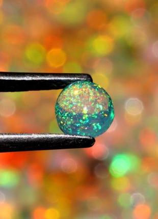 Эфиопский кабашон опал   4 мм