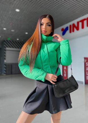 Куртка💚new collection 
размеры: 42,44,46
наполнитель: холофайбер 
цвет: черный, белый, сирень, трава, малина
фабричный китай 🇨🇳