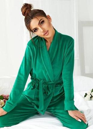 Зелена жіноча м'яка велюрова піжама-двійка: кімоно з поясом та кишенями з вільними штанами5 фото