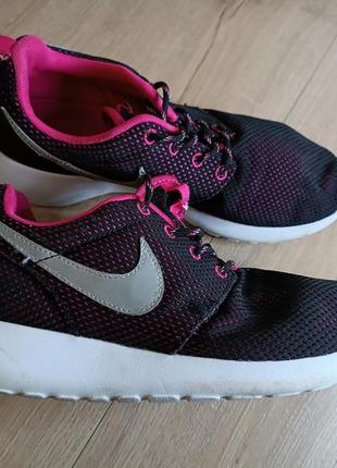 Жіночі кросівки nike/ оригінал