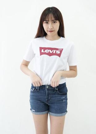 Жіночі джинсові шорти levi's