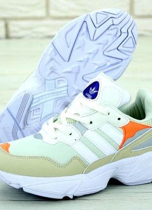 Женские кроссовки adidas yung3 фото