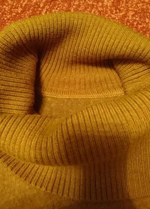 Ангоровий светр з аплікацією3 фото