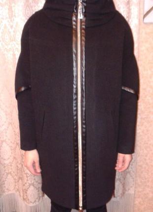 Шикарне пальто