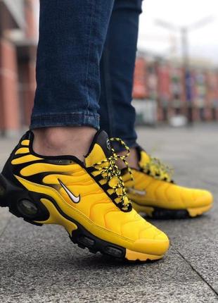 Чоловічі кросівки nike air max tn+ "yellow" \ найк аір макс тн+