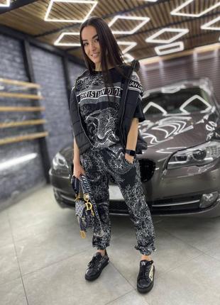 Літній костюм в стилі christian dior