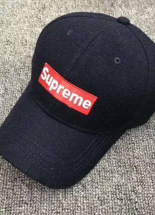 Зимова вовняна кепка бейсболка supreme