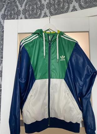 Женская ветровка adidas